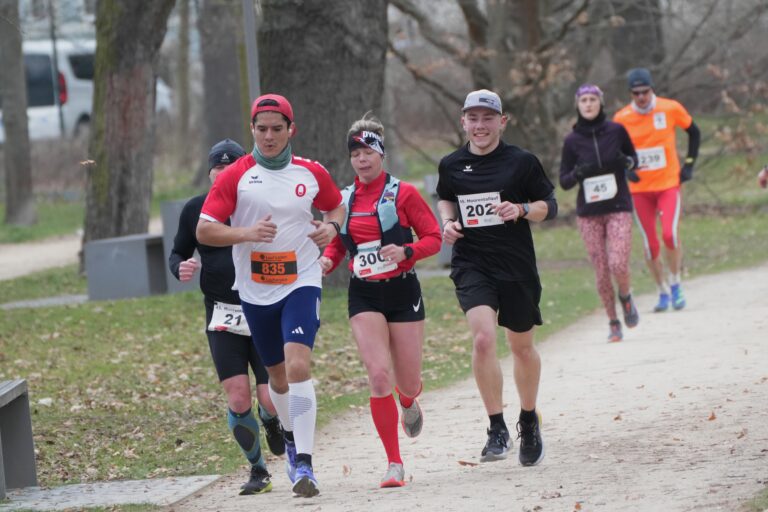 45. Apoldaer Moorentallauf und Thüringer Landesmeisterschaften Halbmarathon